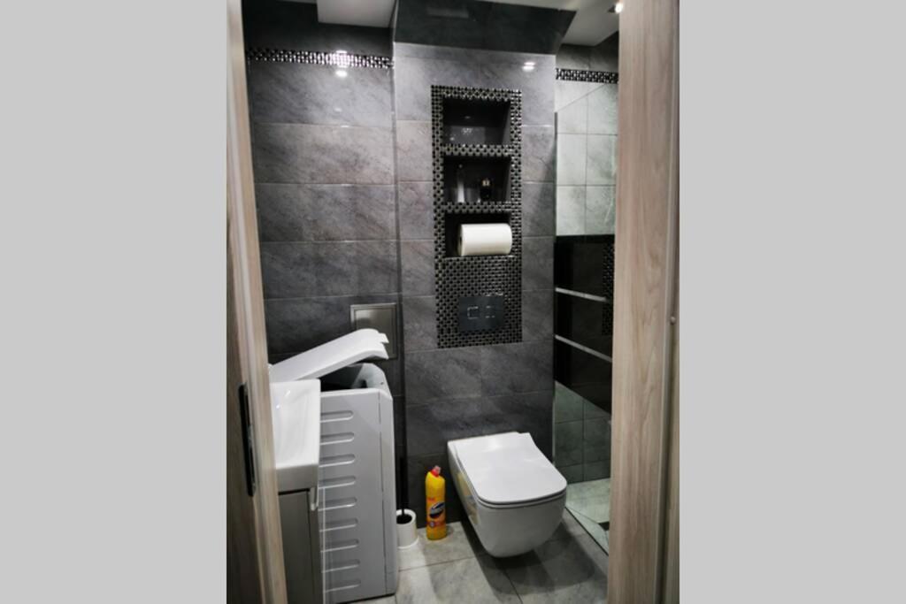 Apartament Dwuosobowy クフィジン エクステリア 写真